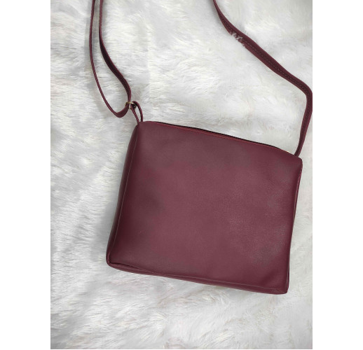 Designer Women’s Shoulder Bag with Zip Closure
